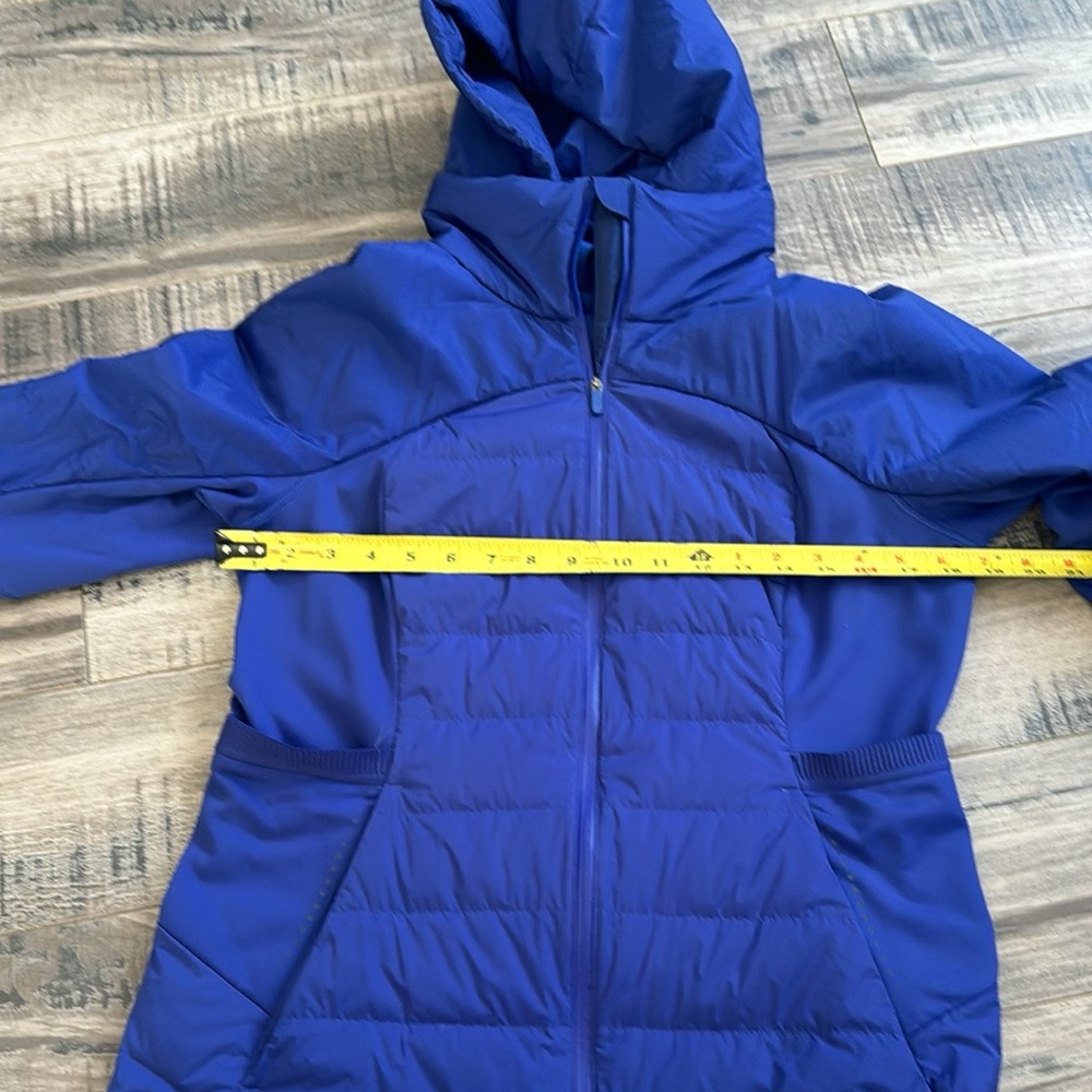 Lululemon down for it all jacket
